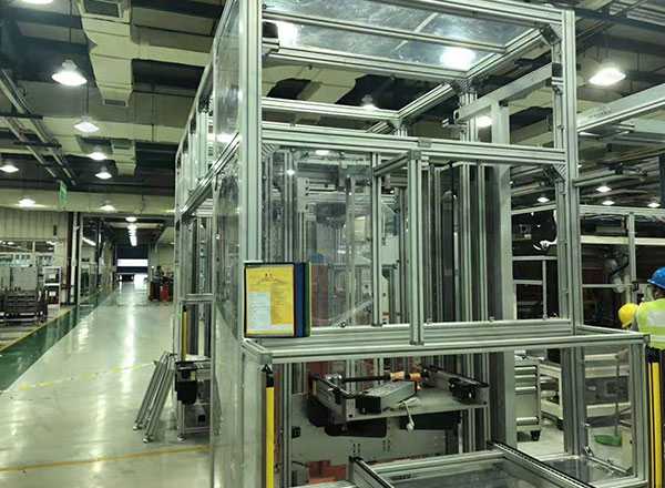 機械設(shè)備外罩